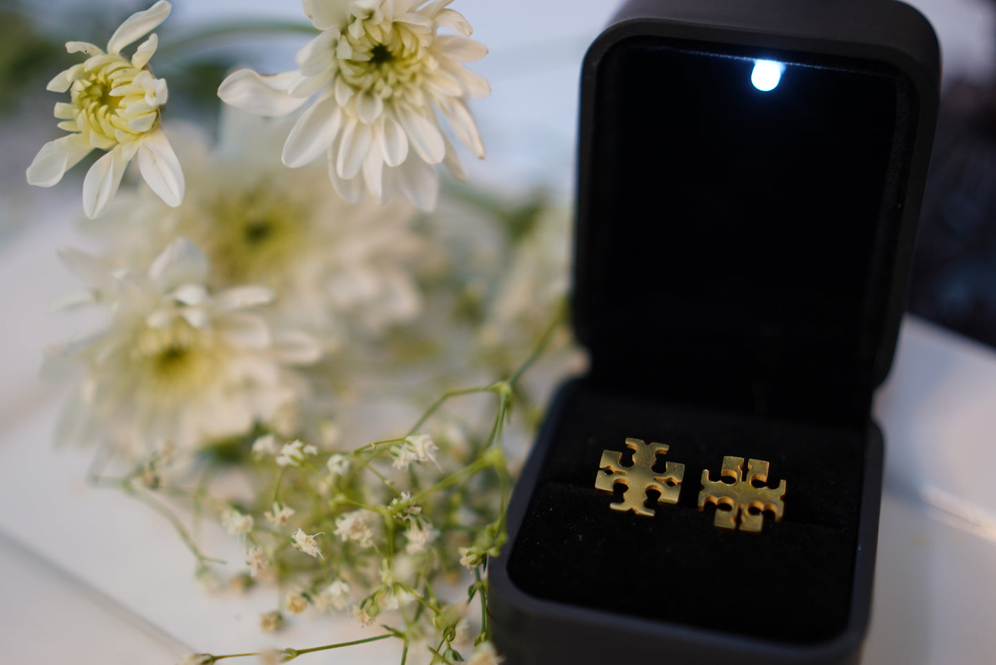 Gilded Sway Earings