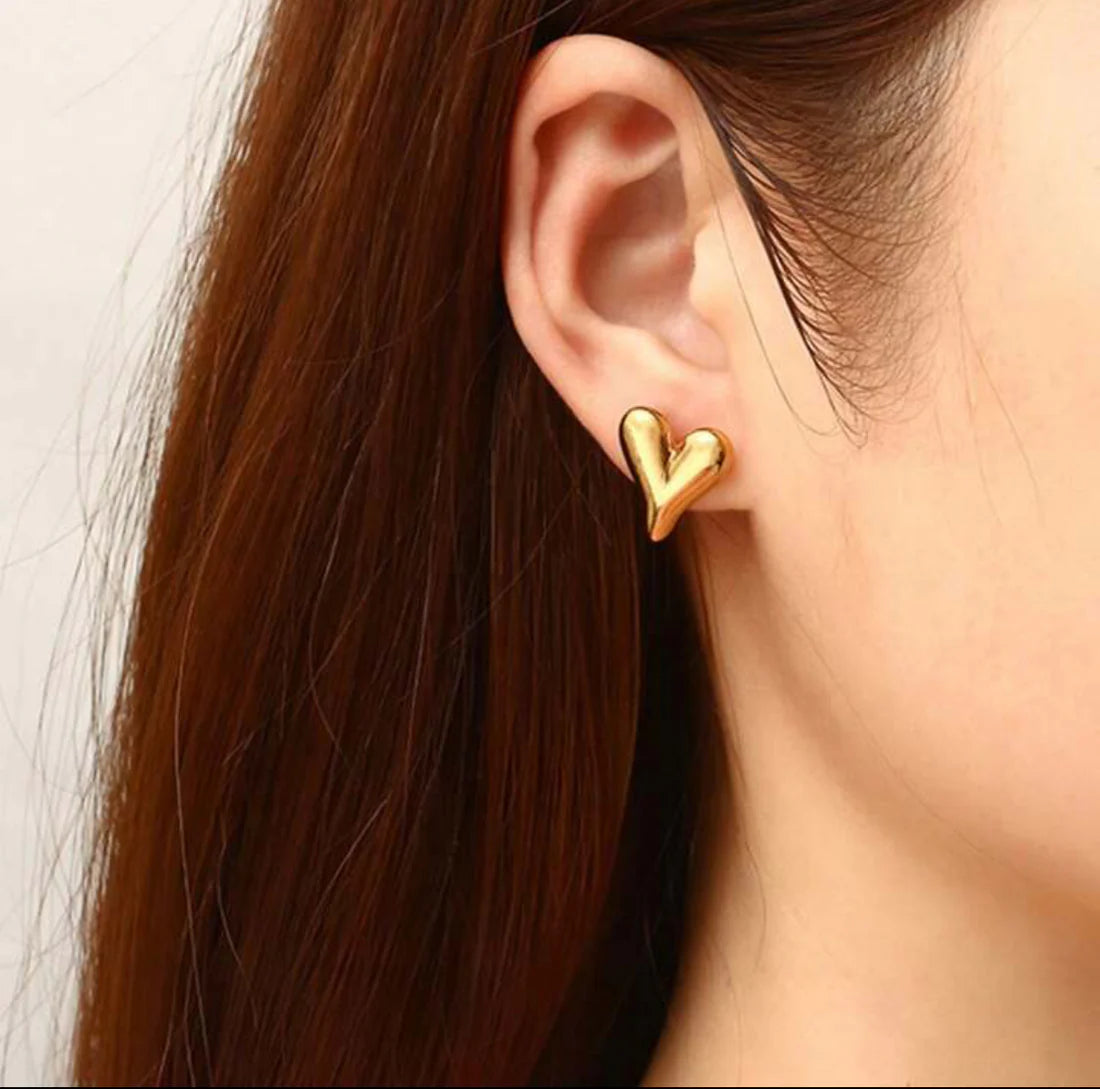 HEART EARRINGS