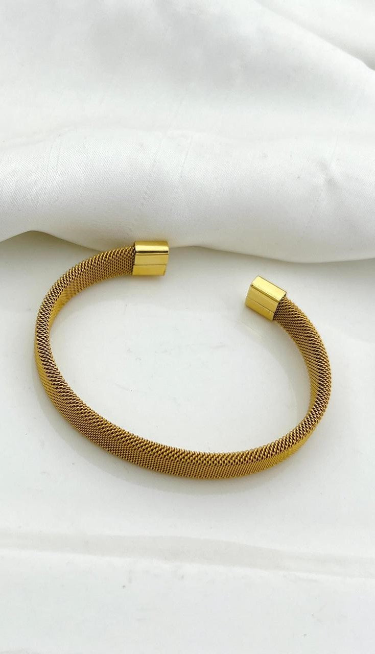 Vynor Bracelet