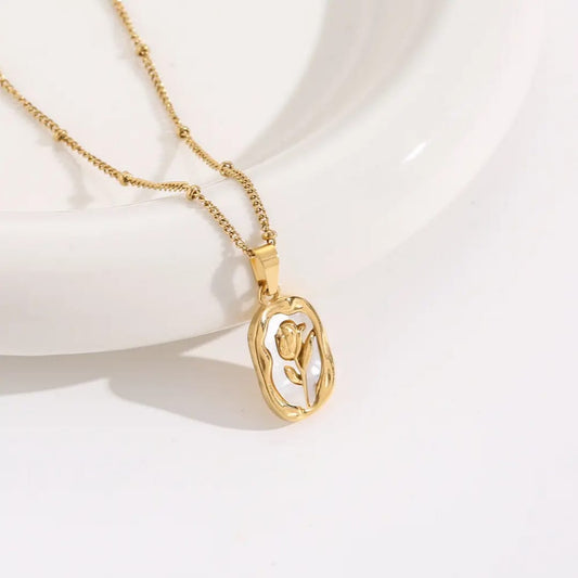 FLOWER PENDANT