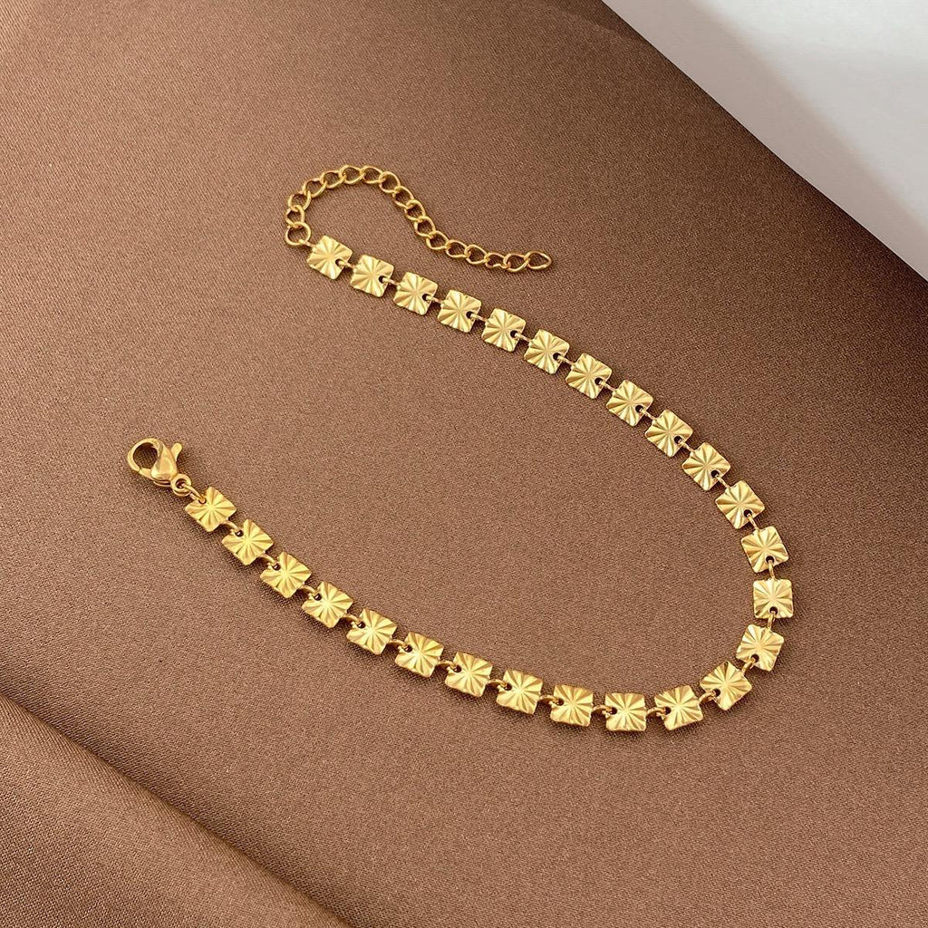 Boxy Anklet