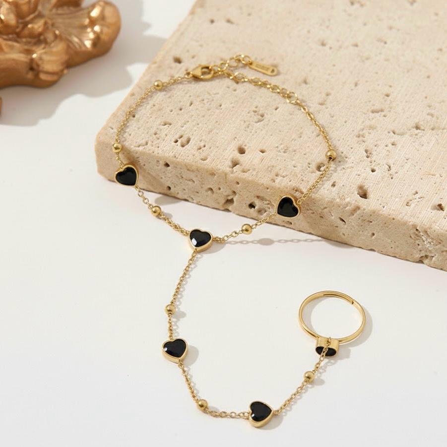 Heart Crystal Hand Chain Ringlet - Jet Black