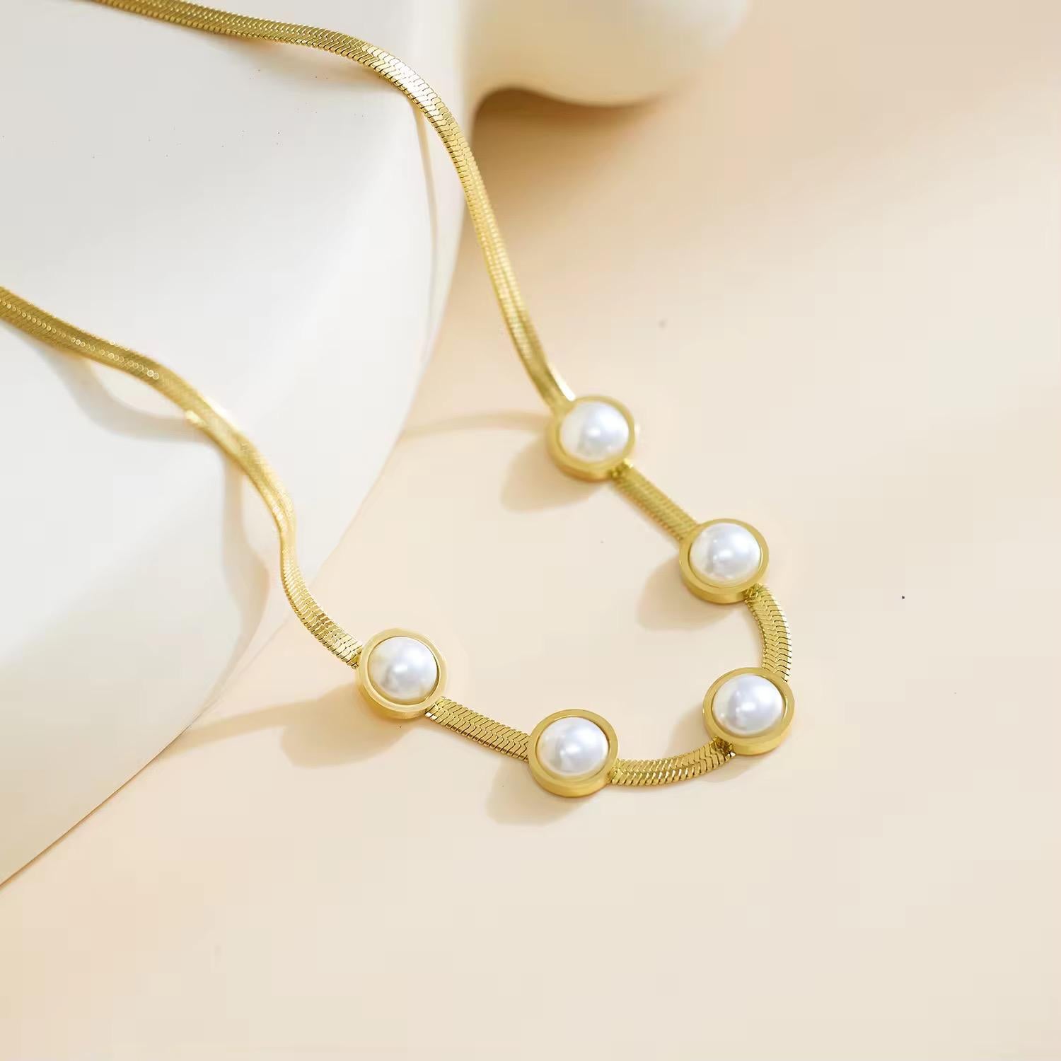 Pearl Station Herringbone Bracelet