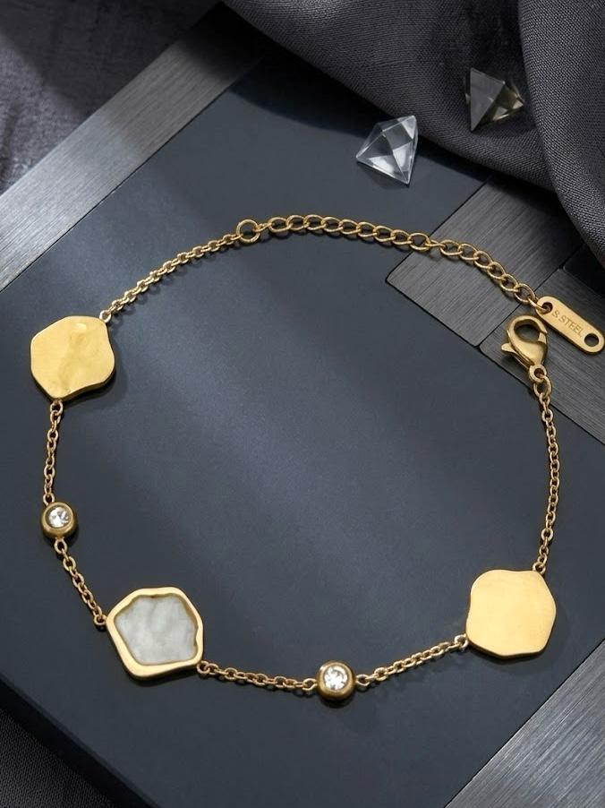Mixed Station Gold Nugget Pearl Crystal Bracelet